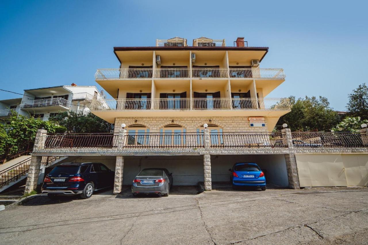 Seaside Apartments Seget Vranjica Exterior foto